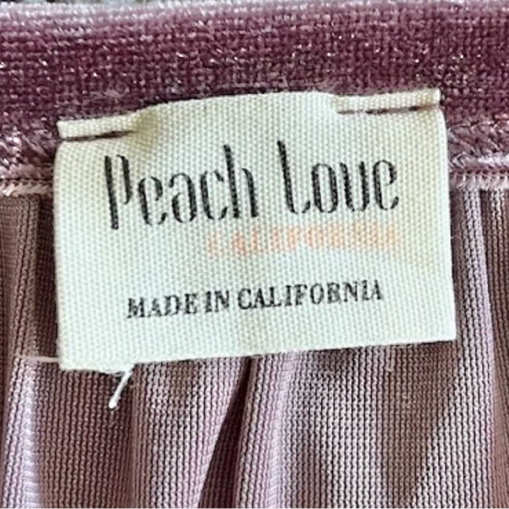 Peach Love California Purple/Mauve Velvet Crop Cardigan NWOT! - Picture 3 of 3